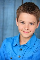 Corey Fogelmanis : corey-fogelmanis-1398436121.jpg