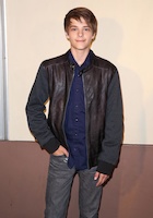 Corey Fogelmanis : corey-fogelmanis-1439563201.jpg