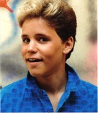 Corey Haim : coreyh_1192195108.jpg