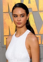 Courtney Eaton : courtney-eaton-1446411990.jpg