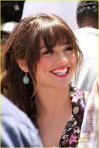 Crystal Reed : crystalreed_1307651845.jpg