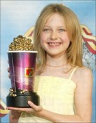 Dakota Fanning : DakotaMTVMA023.jpg