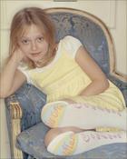 Dakota Fanning : TI4U_u1146838035.jpg