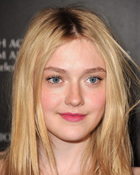 Dakota Fanning : dakota-fanning-1378055897.jpg