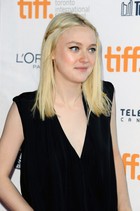 Dakota Fanning : dakota-fanning-1378752205.jpg