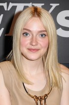 Dakota Fanning : dakota-fanning-1378752208.jpg