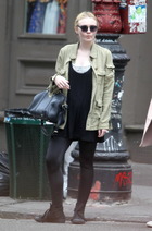 Dakota Fanning : dakota-fanning-1401988308.jpg