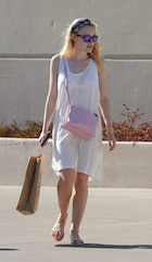 Dakota Fanning : dakota-fanning-1456605890.jpg