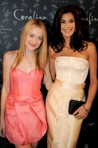 Dakota Fanning : dakota_fanning_1234286952.jpg