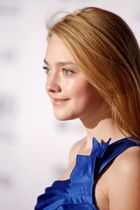 Dakota Fanning : dakota_fanning_1256077993.jpg