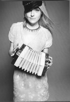 Dakota Fanning : dakota_fanning_1266266896.jpg