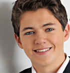 Damian McGinty : damianmcginty_1270793029.jpg