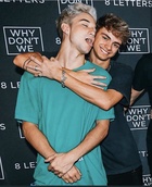 Daniel Seavey : TI4U1621977693.jpg