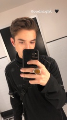 Daniel Seavey : daniel-seavey-1549759682.jpg