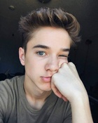 Daniel Seavey : daniel-seavey-1597338573.jpg