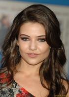 Danielle Campbell : daniellecampbell_1307376908.jpg