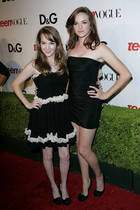 Danielle Panabaker : TI4U_u1261383452.jpg