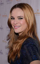 Danielle Panabaker : danielle-panabaker-1374694857.jpg