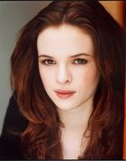 Danielle Panabaker : daniellepanabaker_1265132767.jpg