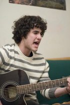 Darren Criss : darren-criss-1330979488.jpg