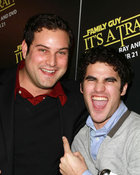 Darren Criss : darren-criss-1383203335.jpg