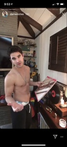 Darren Criss : darren-criss-1546884668.jpg