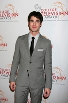 Darren Criss : darrencriss_1306600583.jpg