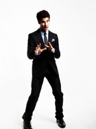 Darren Criss : darrencriss_1306787771.jpg