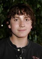 Daryl Sabara : daryl-sabara-1317240753.jpg