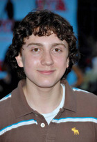 Daryl Sabara : daryl_sabara_1295374846.jpg