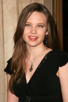 Daveigh Chase : daveighchase_1285868351.jpg