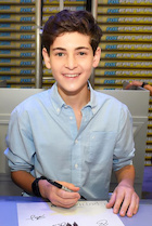 David Mazouz : david-mazouz-1436976555.jpg