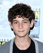 David Mazouz : david-mazouz-1507695637.jpg