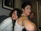 David Henrie : TI4U_u1215275123.jpg