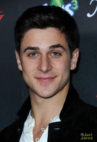 David Henrie : david-henrie-1357349798.jpg