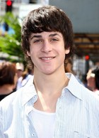 David Henrie : david-henrie-1358032843.jpg