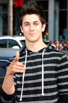 David Henrie : david-henrie-1456538041.jpg