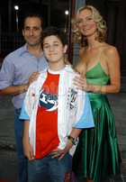 David Henrie : david_henrie_1212081412.jpg