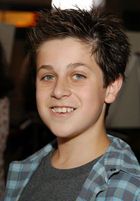 David Henrie : david_henrie_1212081427.jpg