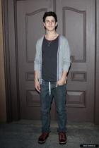 David Henrie : david_henrie_1225472252.jpg