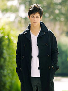 David Henrie : david_henrie_1295116798.jpg