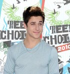 David Henrie : david_henrie_1295127128.jpg