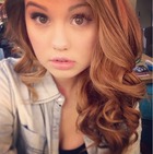 Debby Ryan : debby-ryan-1385905779.jpg