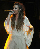 Demi Lovato : demi-lovato-1319994397.jpg