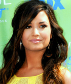 Demi Lovato : demi-lovato-1325942492.jpg