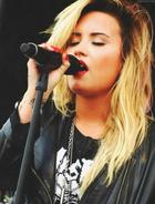 Demi Lovato : demi-lovato-1380214100.jpg