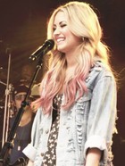 Demi Lovato : demi-lovato-1380824681.jpg