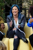 Demi Lovato : demi-lovato-1384966793.jpg