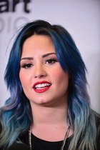 Demi Lovato : demi-lovato-1387996803.jpg