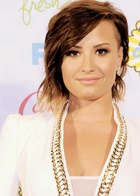 Demi Lovato : demi-lovato-1407779538.jpg